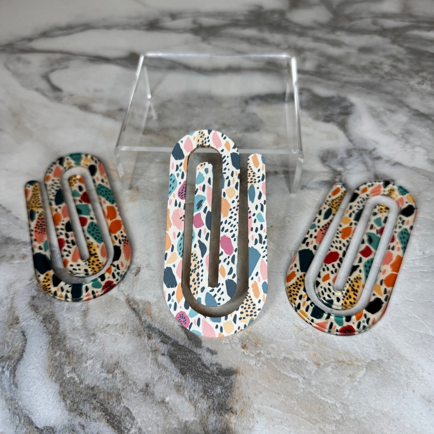 Jumbo Paperclip - Abstract Stones Brush Stroke